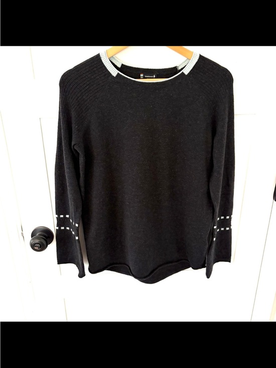 Smartwool Sweaters - Smartwool Bell Sleeve Crew Neck Sweater Charcoal Heather. Size Small.